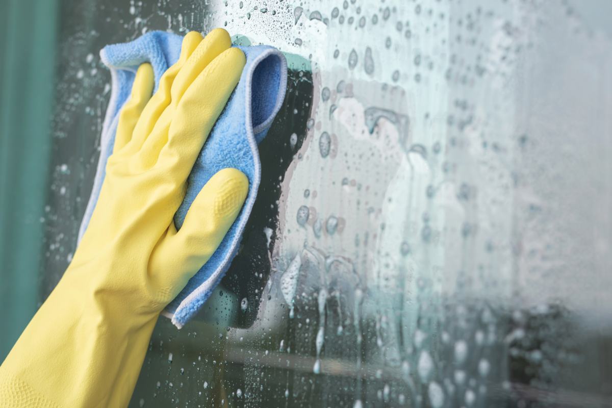 How Often Should You Schedule Window Washing in Lethbridge?
